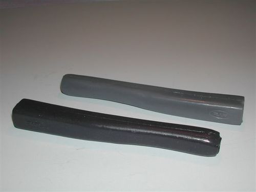 FRENCH RUBBER GRIP